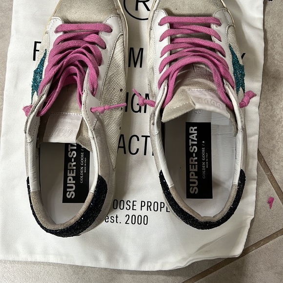 Golden goose - Picture 3 of 5